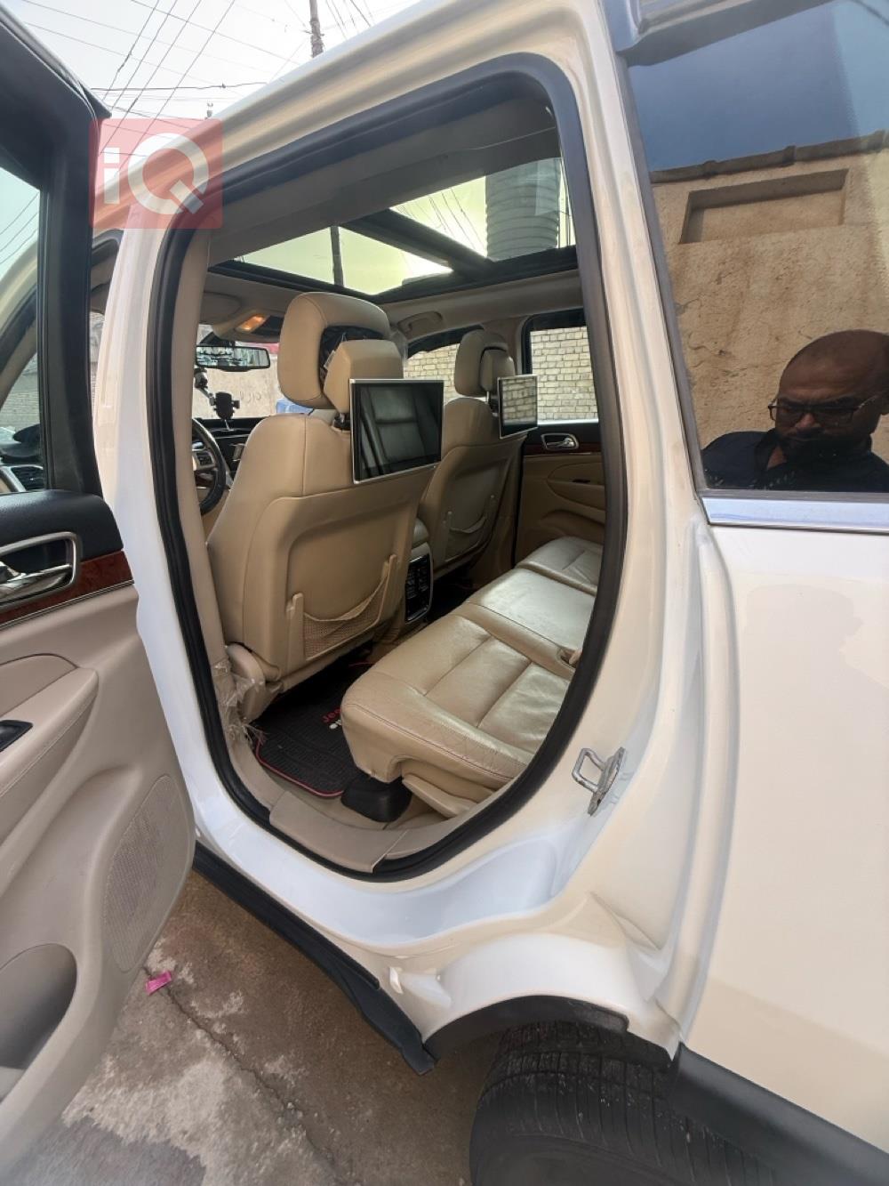 جيب جراند شيروكي